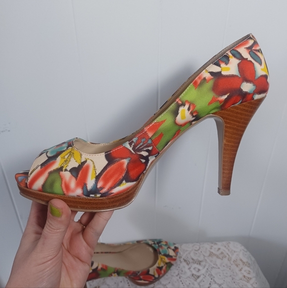 Nine West Peep Toe Pumps - Picture 3 of 11